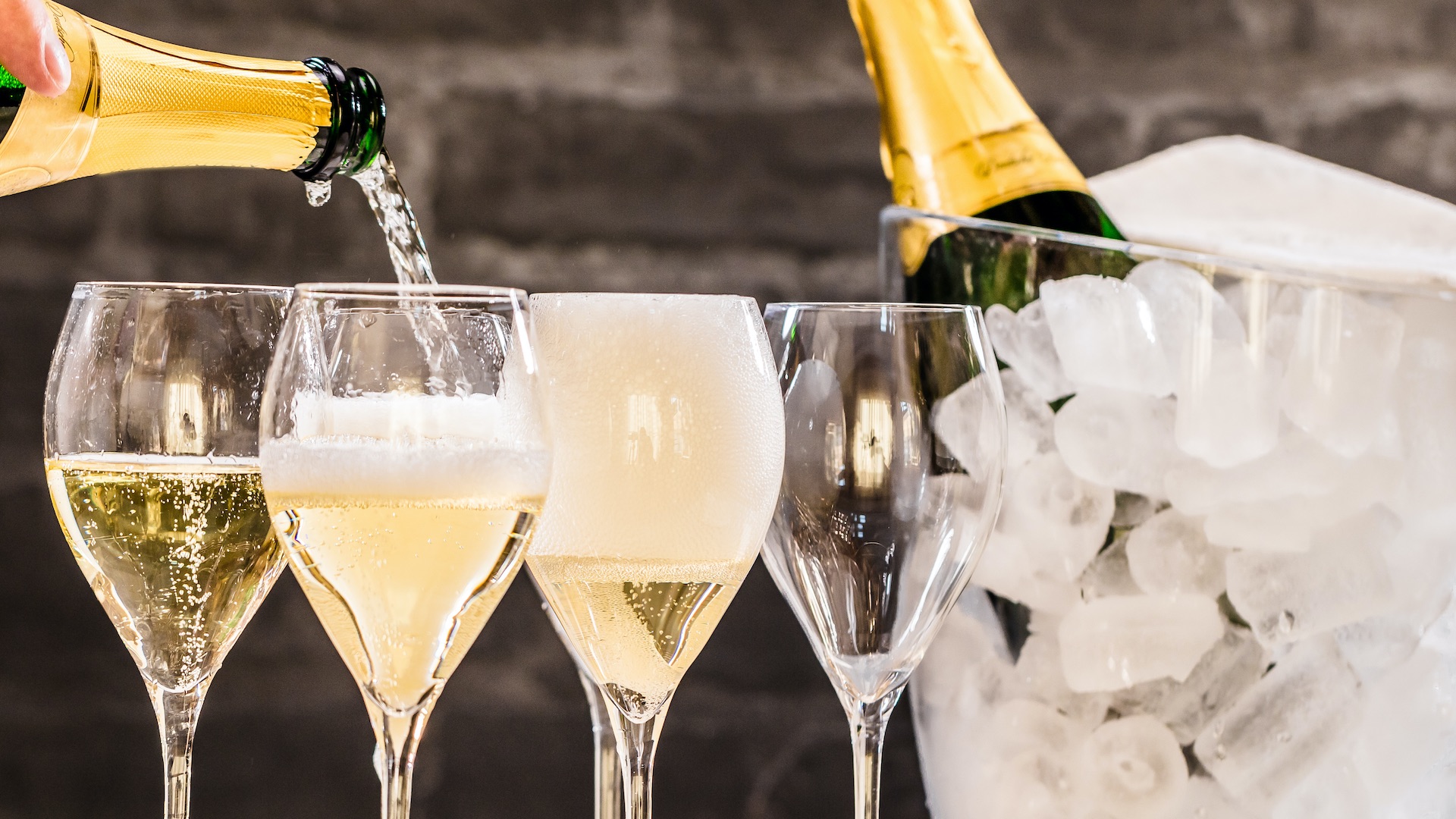 Caffetteria | Aperitivi | Wine Bar | Pranzi di lavoro | Tavola calda